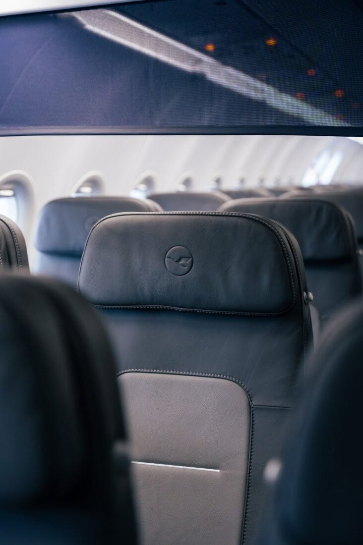 Lufthansa A320neo hochkant Sitz