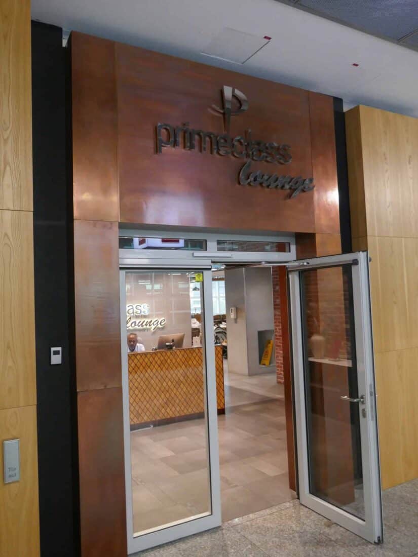 MIAT Business Class 2 Lounge FRA