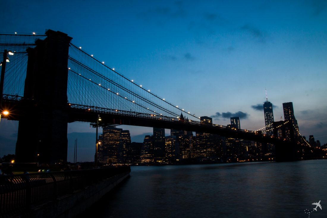 Skyline Brooklyn Bridge New York, USA