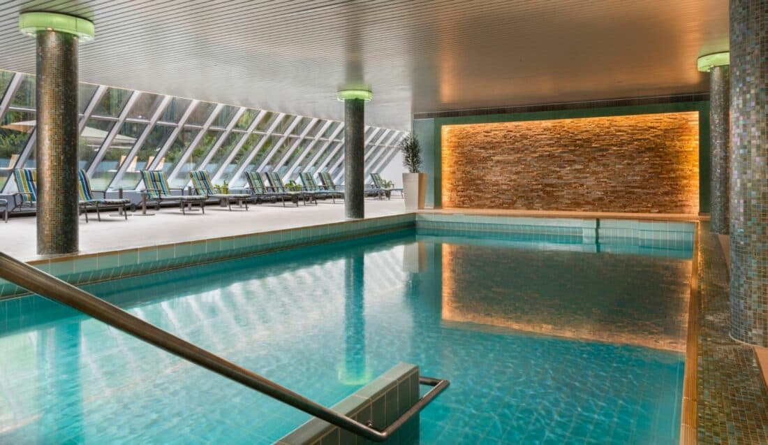 1 30035 Best Western Premier Parkhotel Bad Mergentheim Hotel Motive Freizeiteinrichtungen Schwimmbad Whirlpool