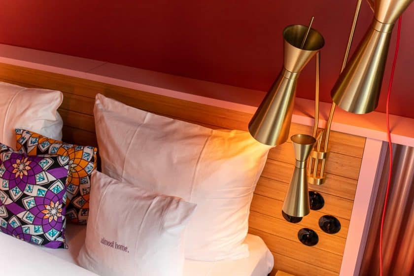 25hours Hotel Paris Room Bed Lamp