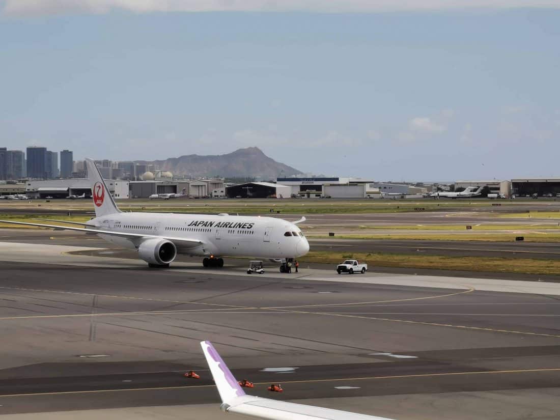 ANA Lounge HNL Aussicht JAL