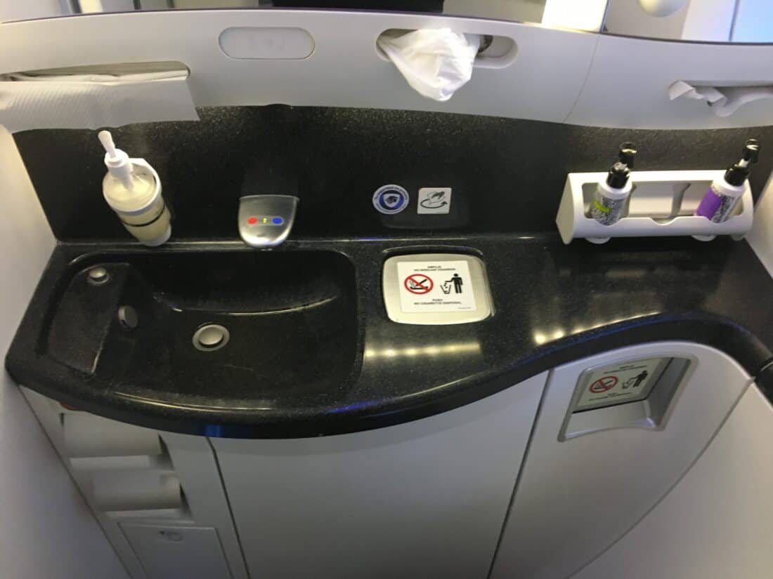 AeroMexico Business Class 789 Waschraum