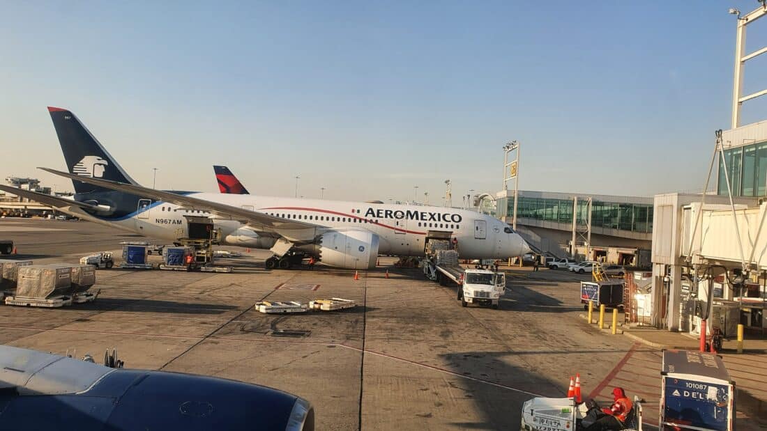 Aeromexico B787