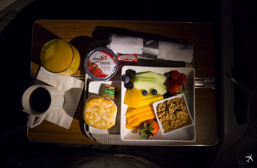 American Airlines Business Class Frühstück
