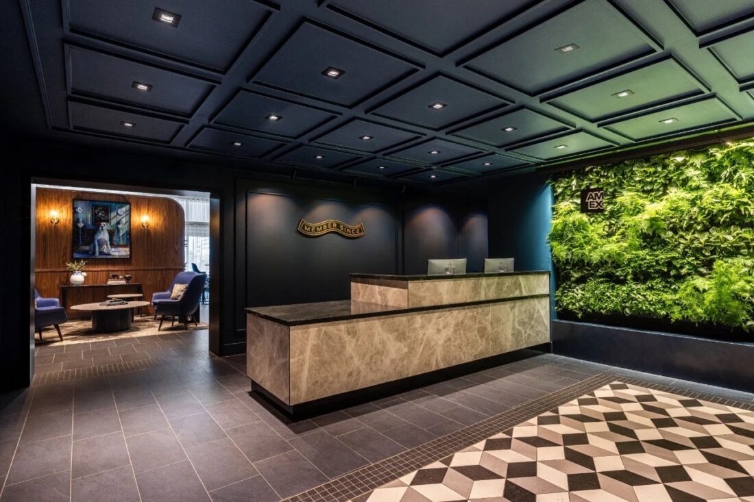 American Express Centurion Lounge Amsterdam Reception
