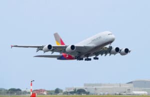 Asiana Airbus A380