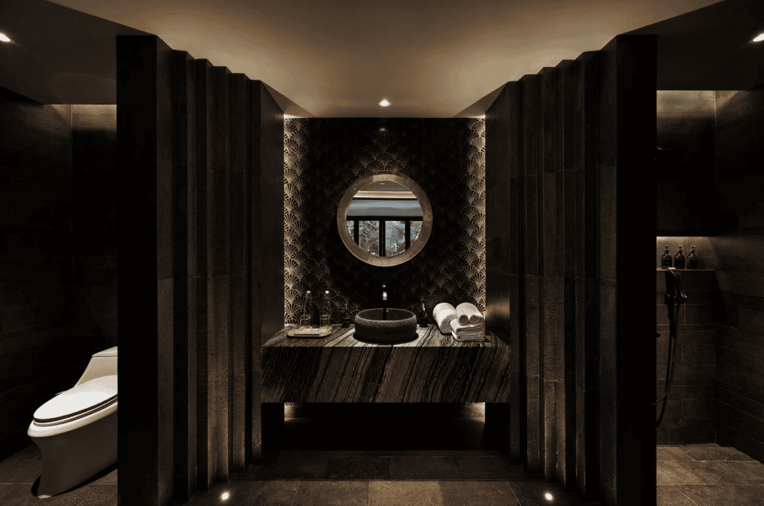 Deluxe Valley Suite Bathroom