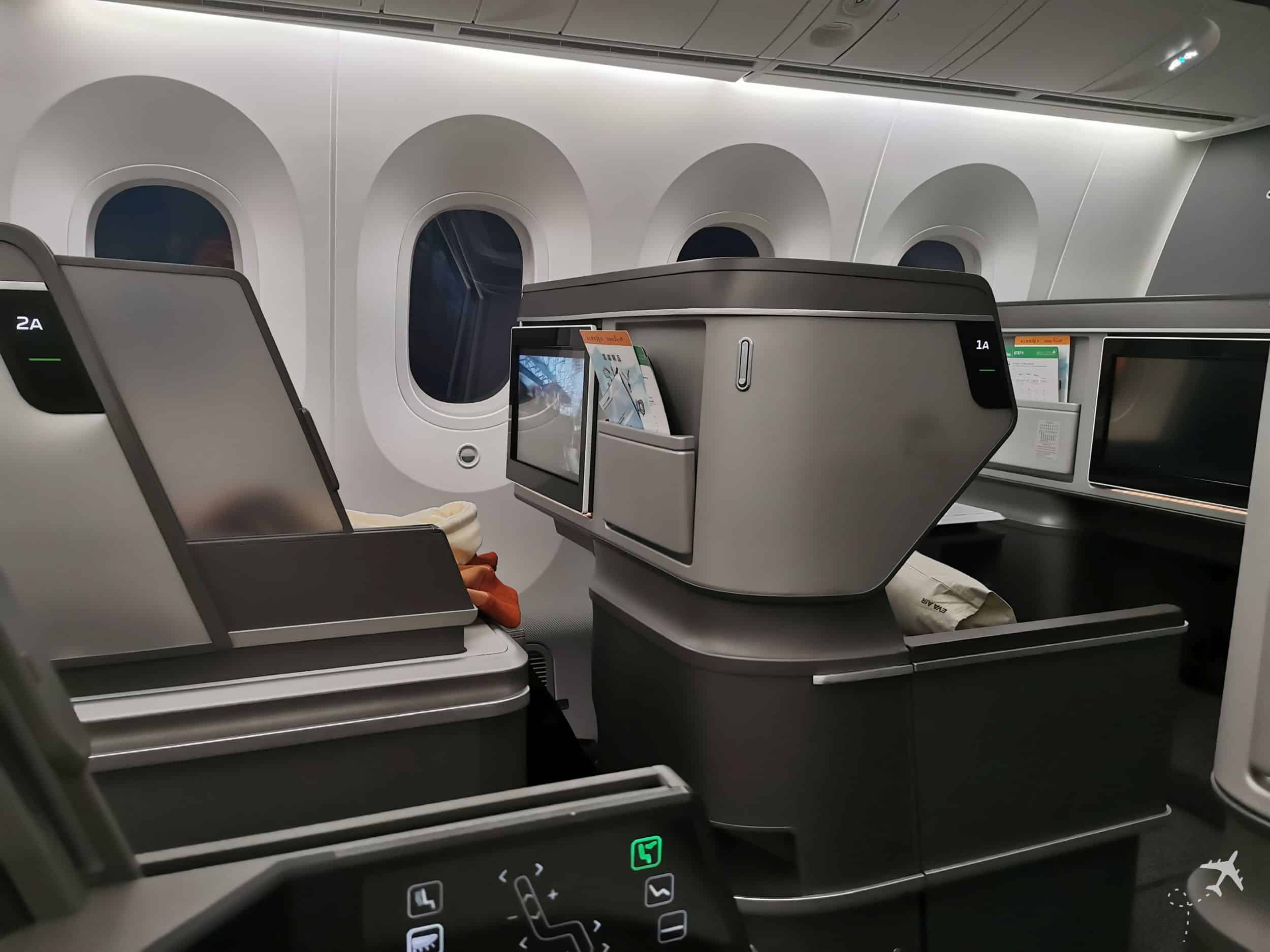 Well-Deserved 5 Stars: Review of EVA Air's Business Class from Taipeh ...
