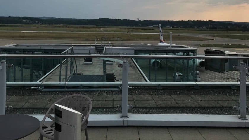 Bewertung: Basel EuroAirport Skyview Lounge » Travel-Dealz.de