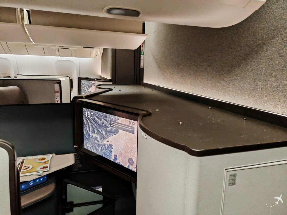 CX Aria Suite 777 Ablage vorn