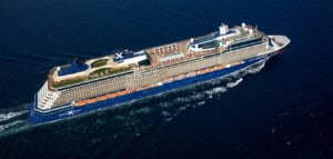 Celebrity Equinox - Außenansicht