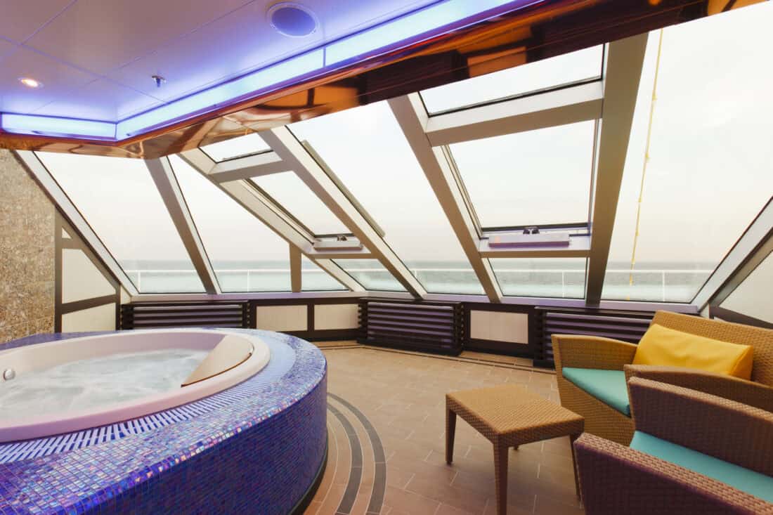 Costa Favolosa Grand Suite Badewanne