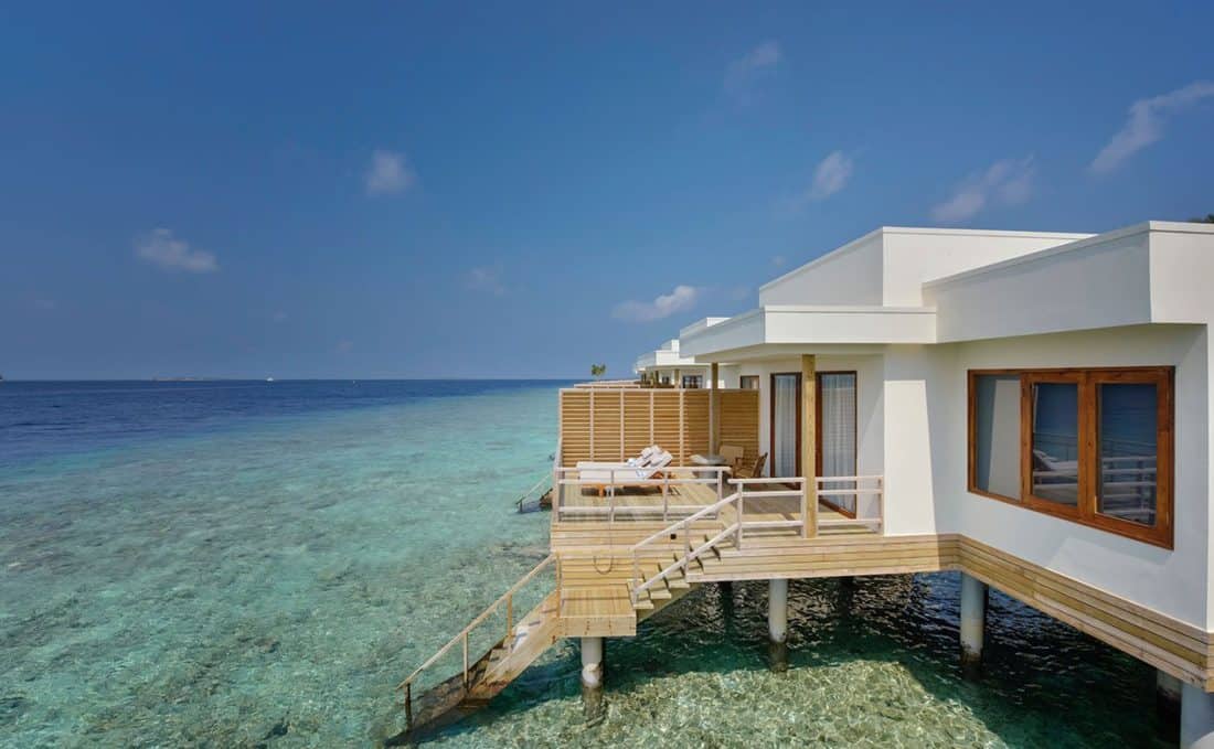 Dhigali Maledives Resort Ueberwasservilla