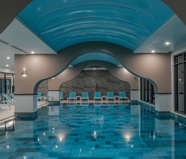 Diamond De Luxe Hallenbad