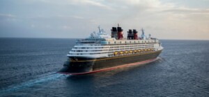 Disney Wonder - Außenansicht