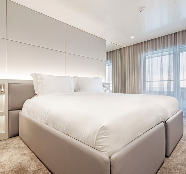 Emerald Kaia - Balcony Suite