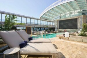 Explora II - Pooldeck