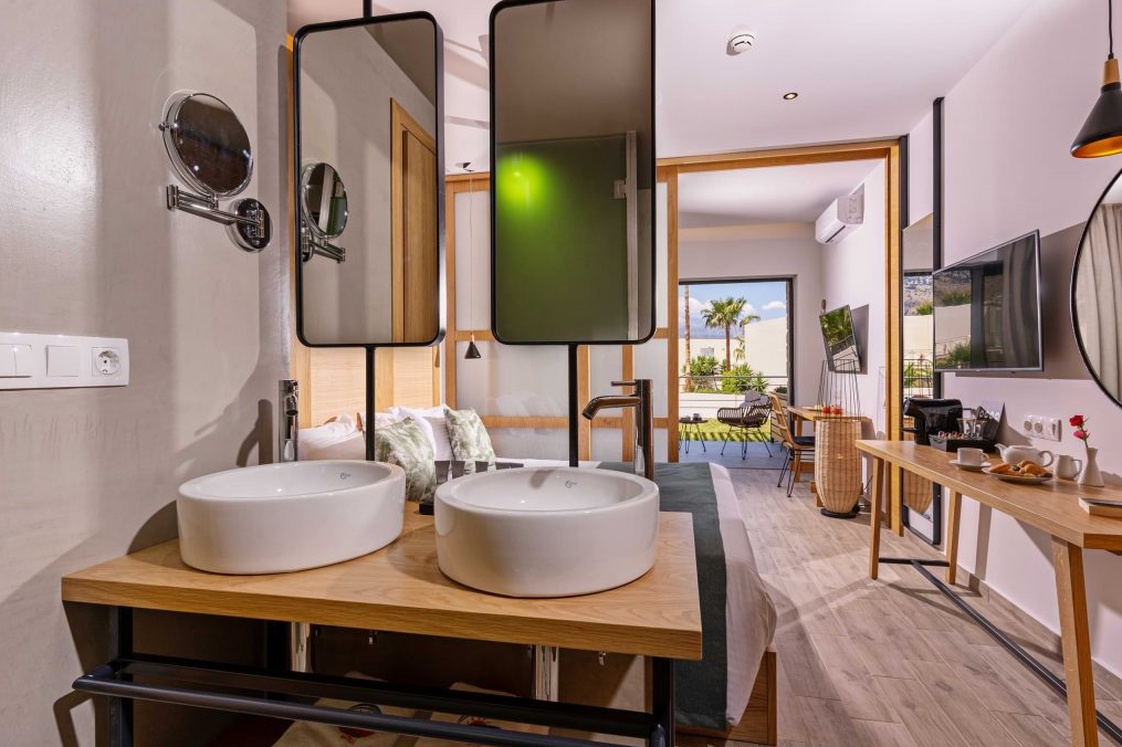 Georgioupolis Suites Kreta Junior Suite Bad