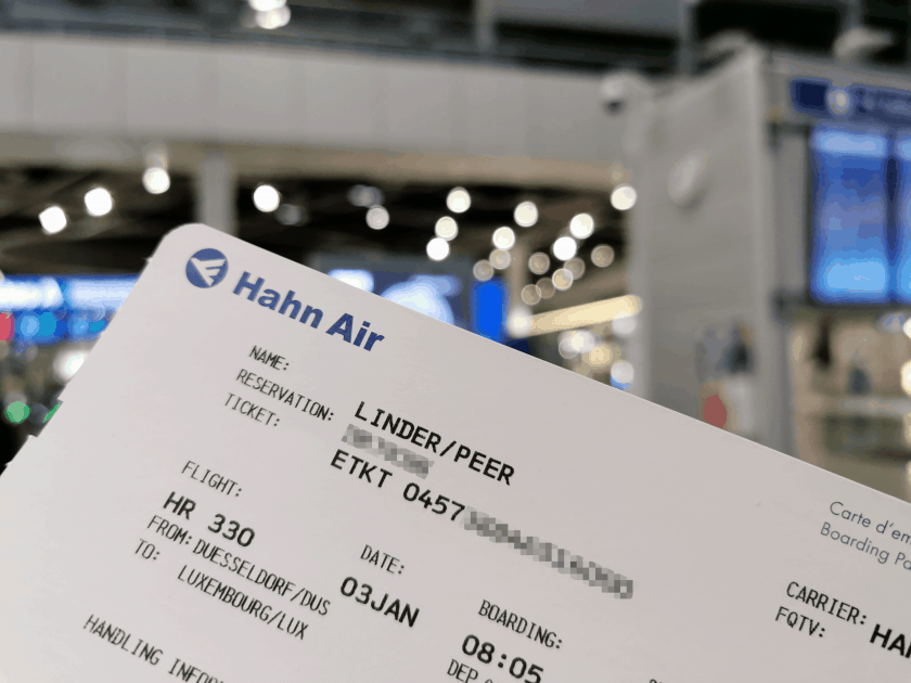 Hahn Air Bewertung Bordkarte