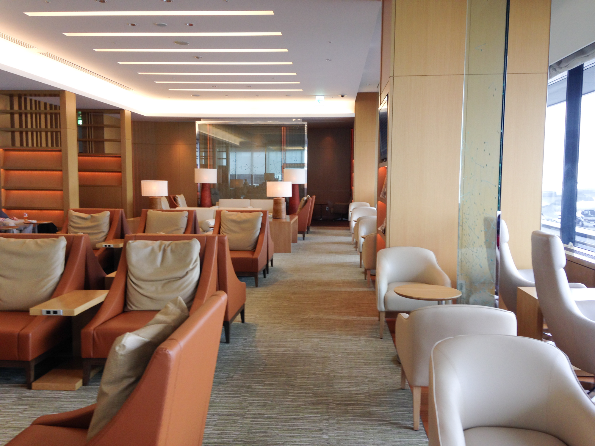 JAL Narita Sakura Lounge Sitzbereich