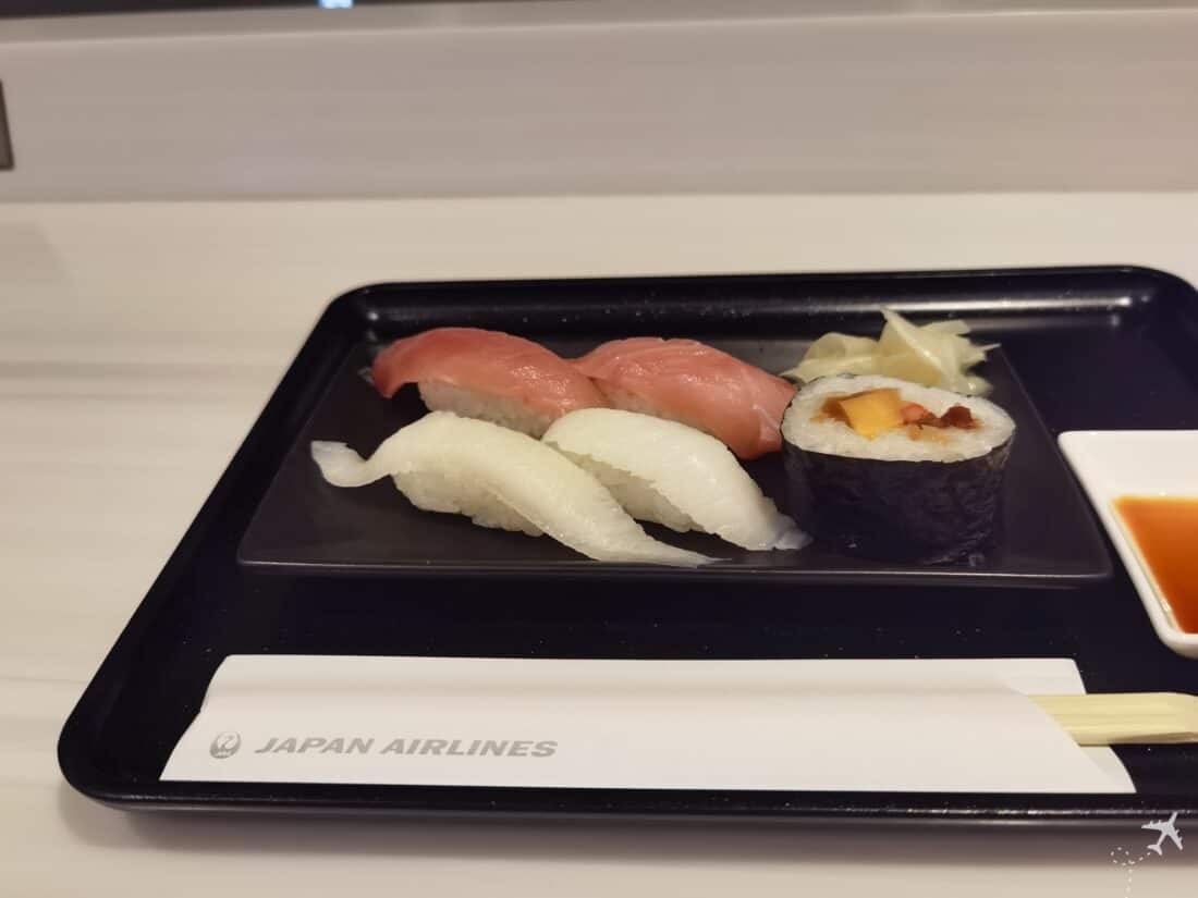 JL F Lounge HND Sushi