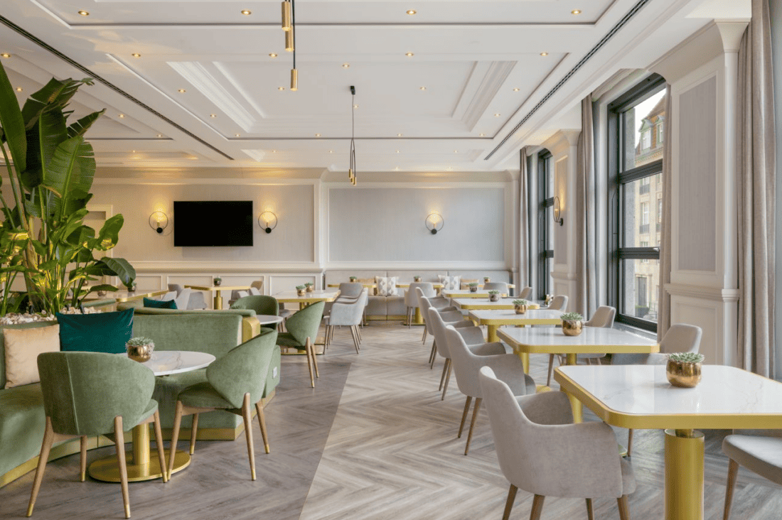 JW Marriott Berlin Executive Lounge