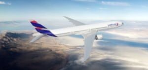 LATAM Boeing 777