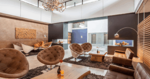 Leonardo Royal Den Haag Lobby
