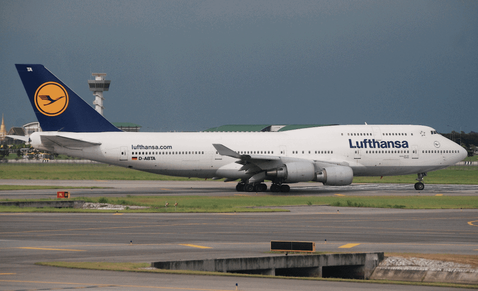 Lufthansa 747-400