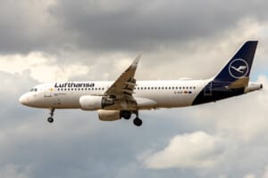 Lufthansa Airbus A320 200 D AIZP