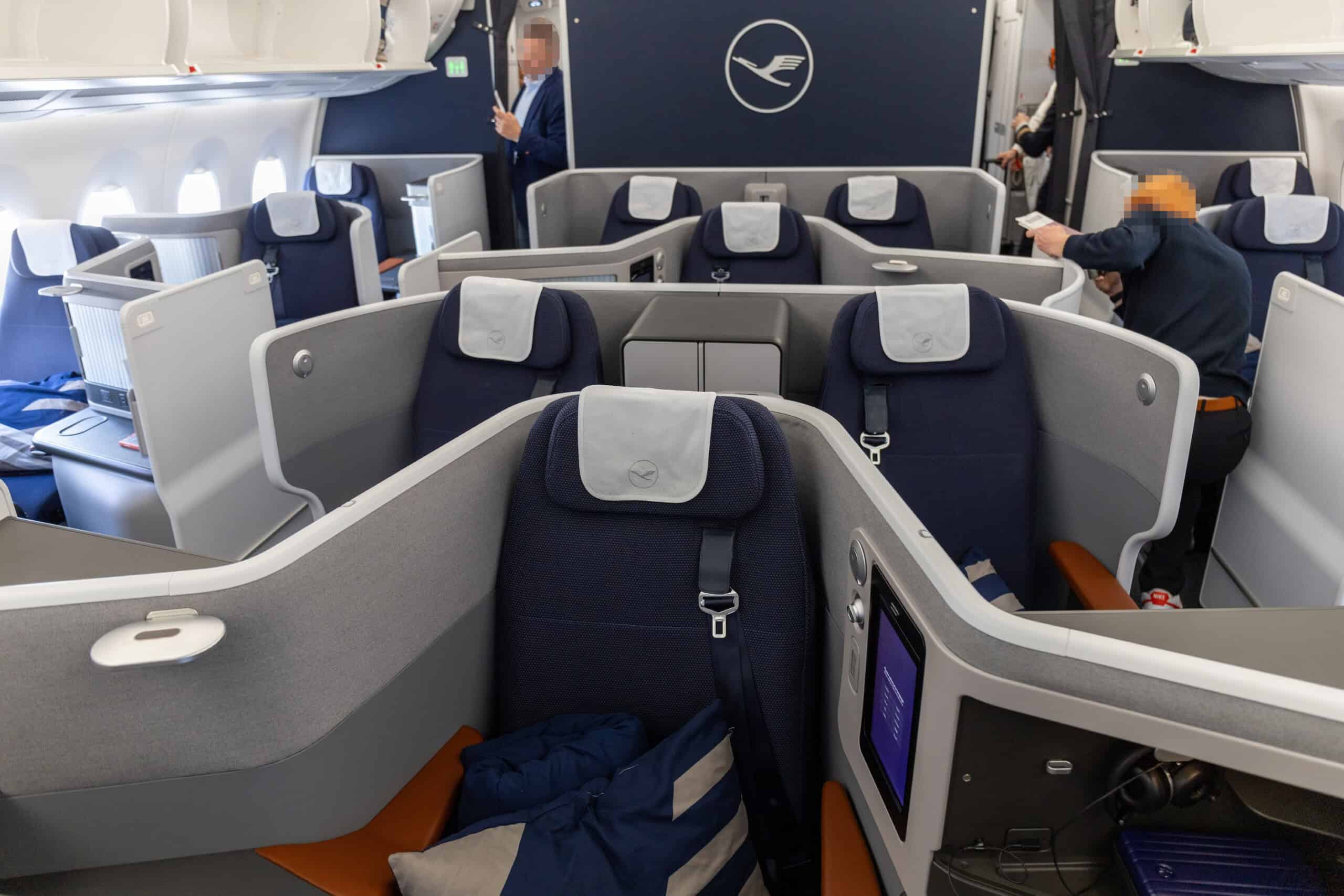 Lufthansa Allegris Business Class Header