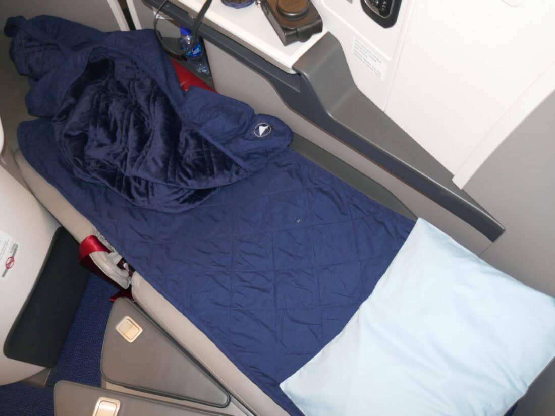 MIAT Business Class 15 Bett