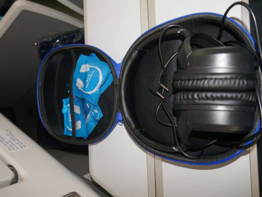 MIAT Business Class 28 Kopfhoerer