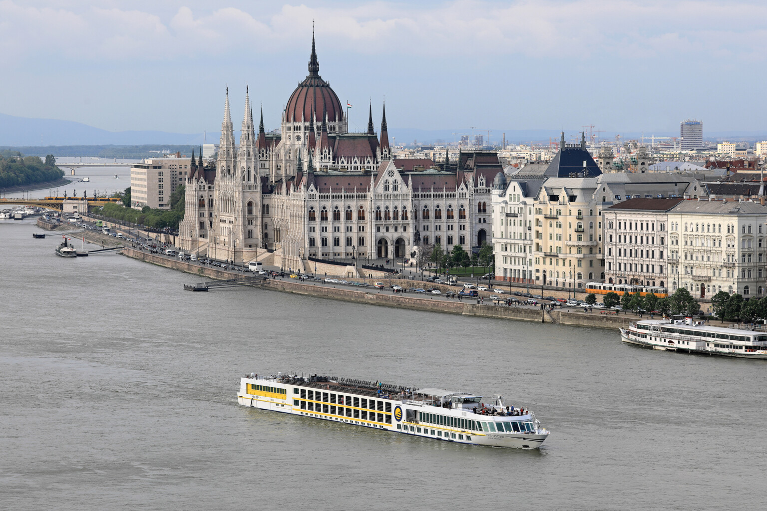 MS Rousse Prestige 14 Nächte Flusskreuzfahrt von Passau ans Schwarze Meer & zurück mit MS Rousse Prestige 14 Nächte Flusskreuzfahrt von Passau ans Schwarze Meer & zurück mit