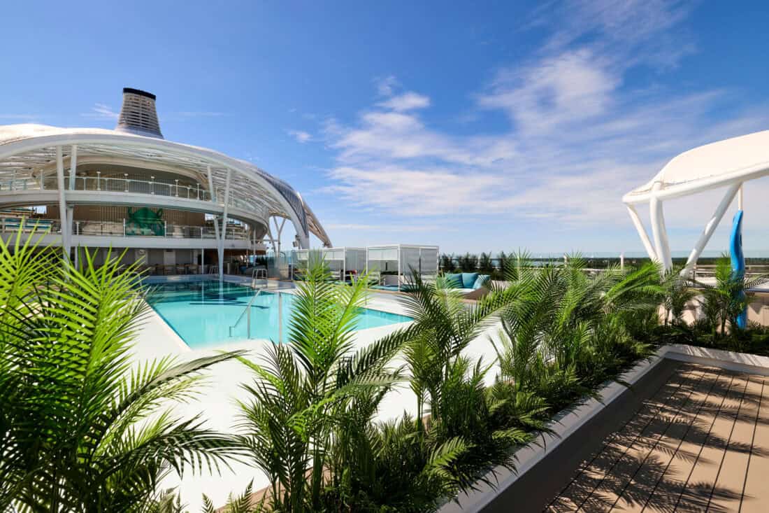 Pooldeck Mein Schiff Flow