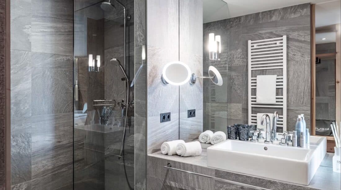 NIDUM Casual Luxury Hotel - Badezimmer