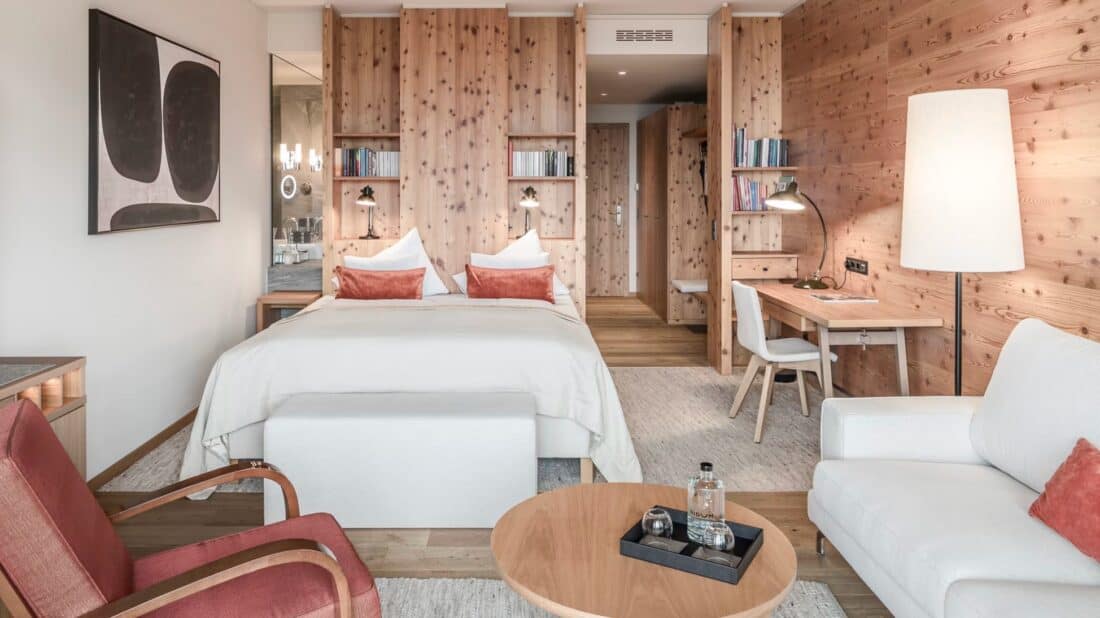 NIDUM Casual Luxury Hotel - Casual Room (2)