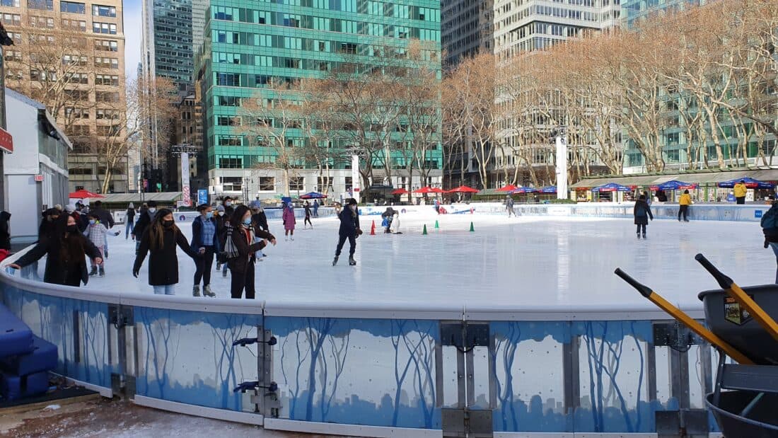 New York Bryant Park Schlittschuhlaufen