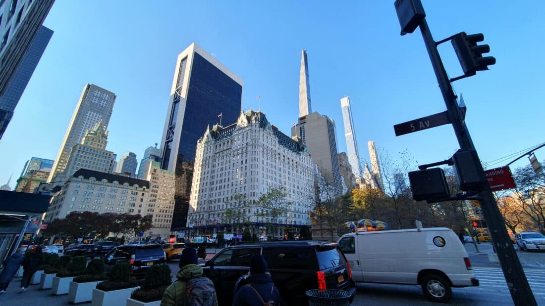 New York Plaza Hotel