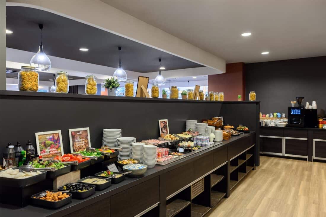 Park Inn Budapest - Frühstücksbuffet