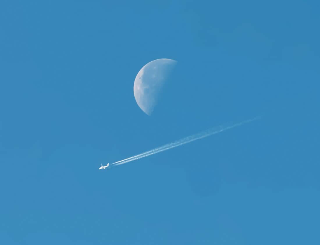 Plane moon
