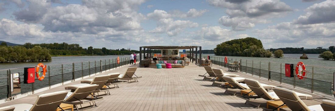 Transcend Advance - Sonnendeck