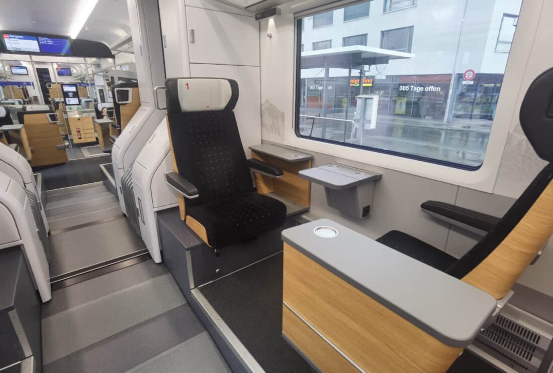 Treno Gottardo Suedostbahn 1 Klase Einzelsitz