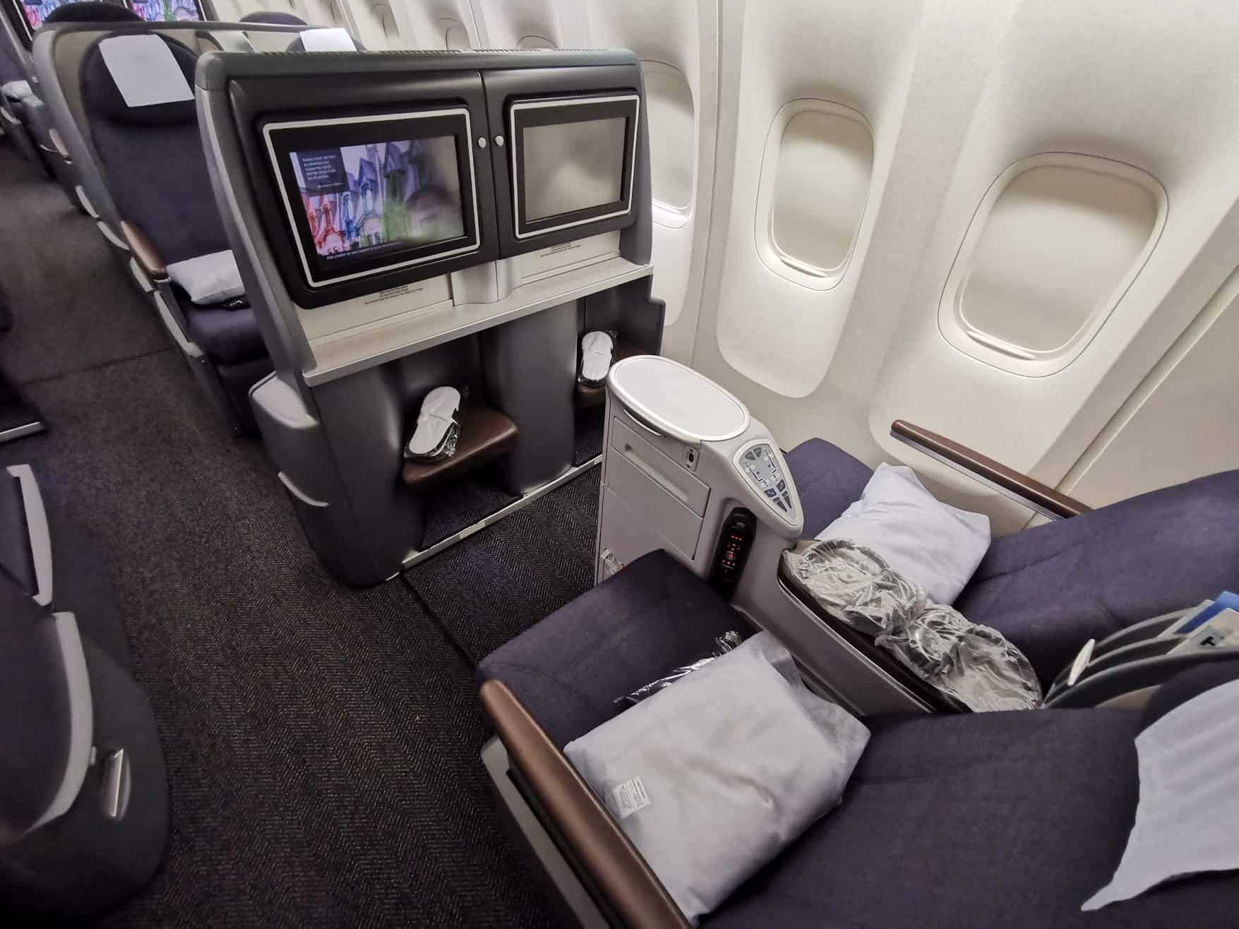 The Best Business Class? We Compared 50 Airlines » Travel-Dealz.com