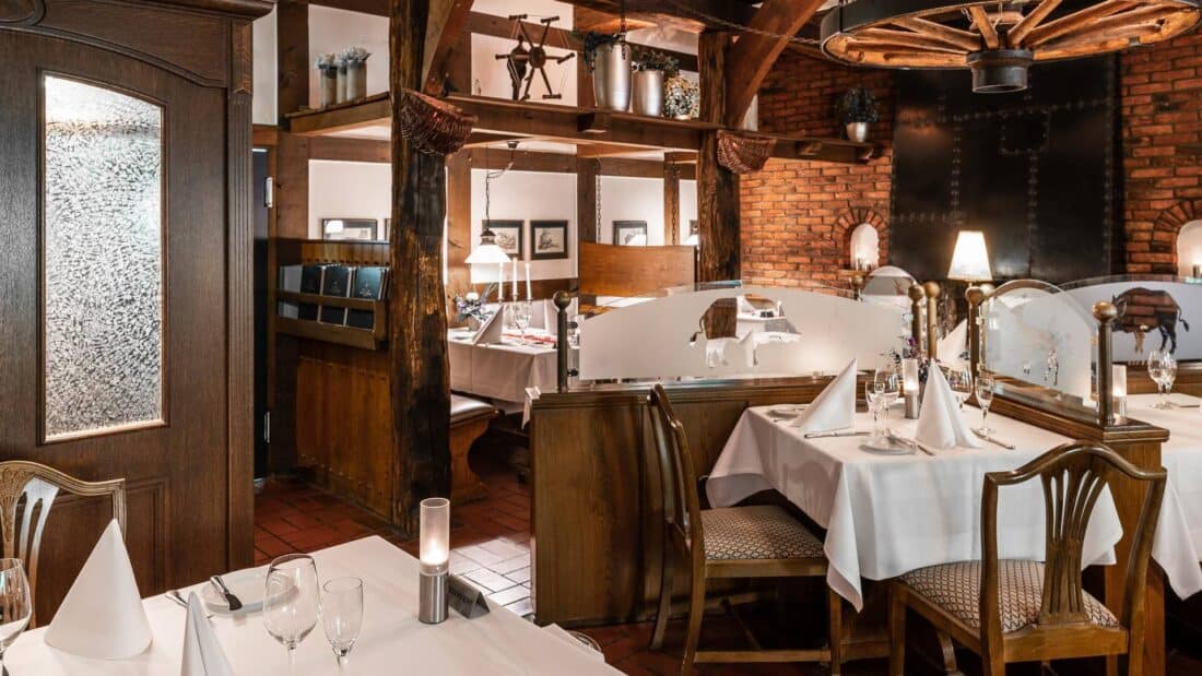 Vila Vita Burghotel - Restaurant Kaminstube