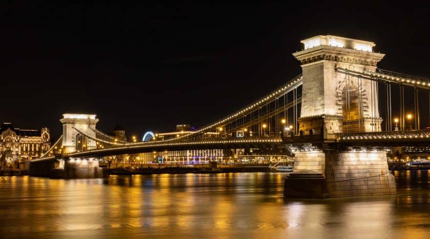 Budapest Kettenbrücke Nacht
