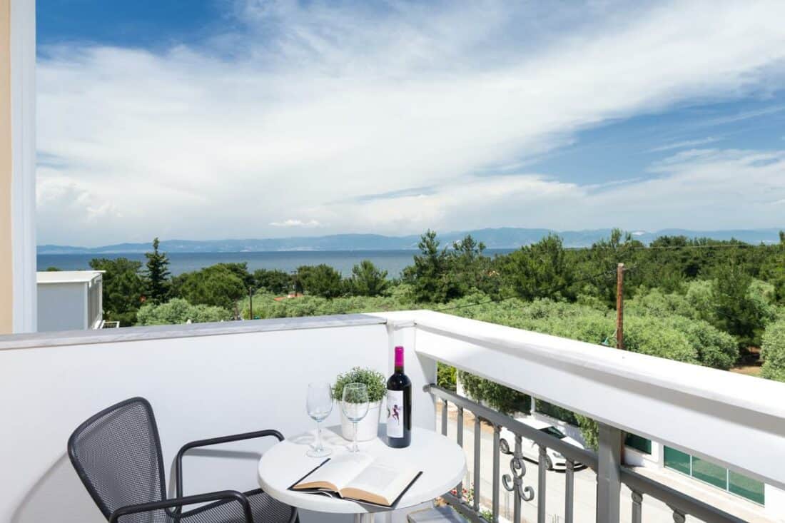 louloudis duplex suite 07