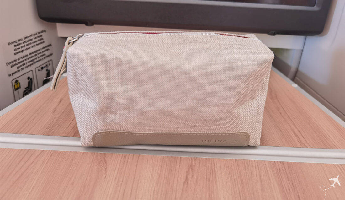 neue Iberia Business Class A350 Amenity Kit Packung 1