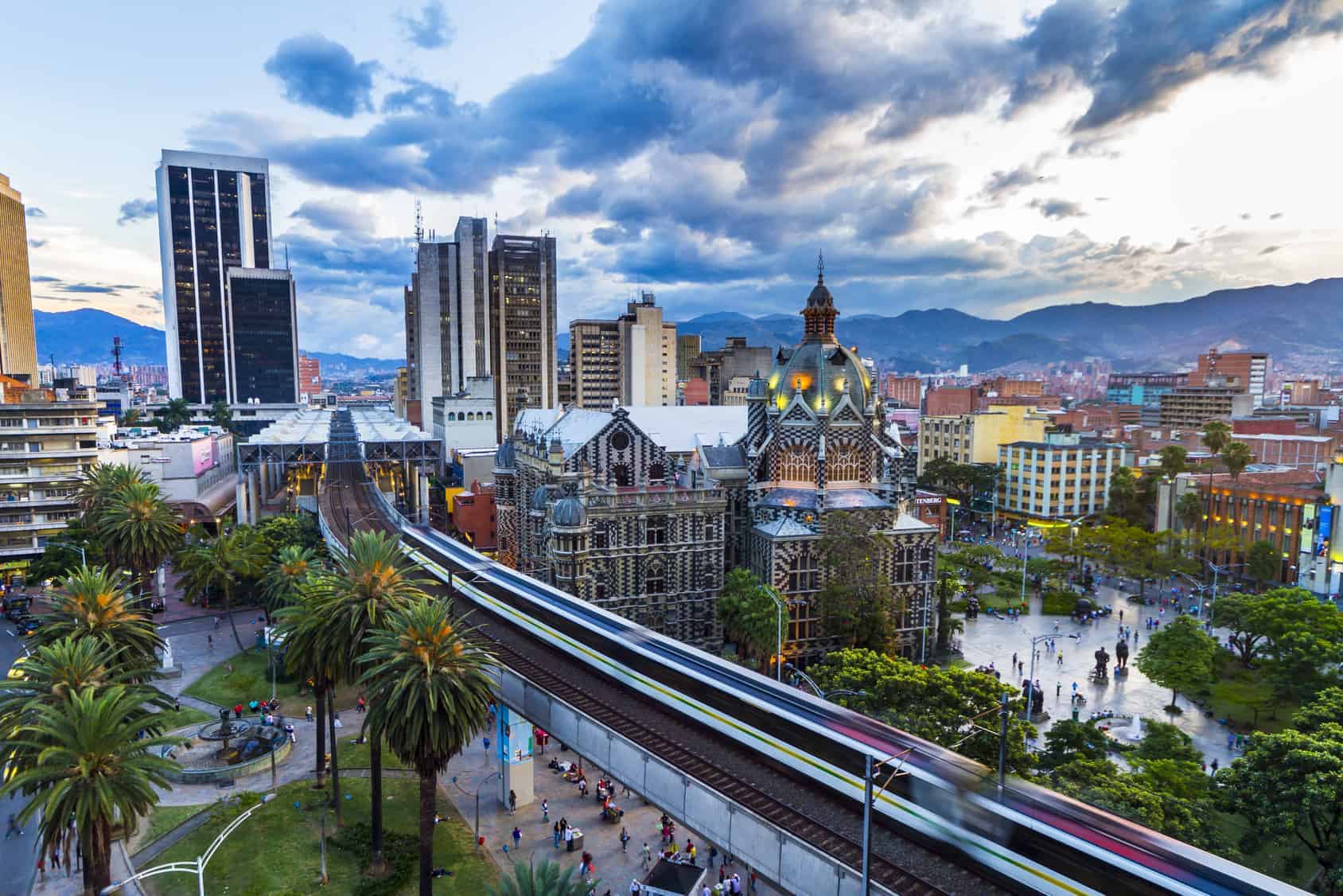 Air Europa: Flüge nach Medellin, Kolumbien ab 366€ (nur ...